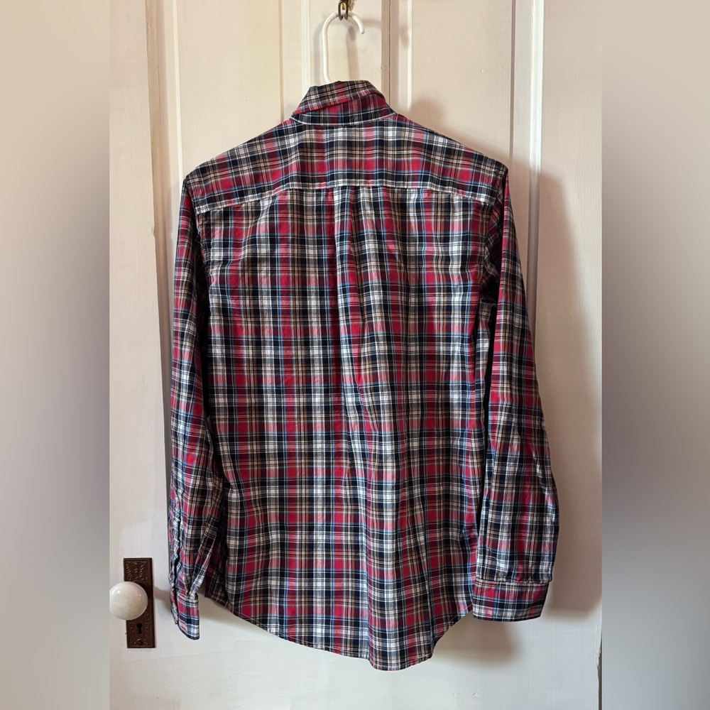 GAP Red and Blue Checkered Casual Shirt - Picture 3 of 3